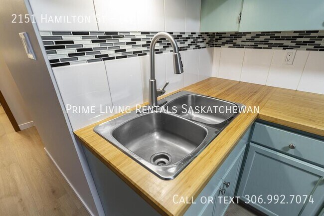 Photo - 2151 Hamilton St Unit (4)