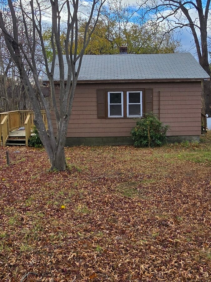 Photo - 125 Woodland St