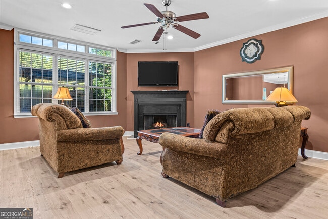 1141 Whispering Lakes Trail