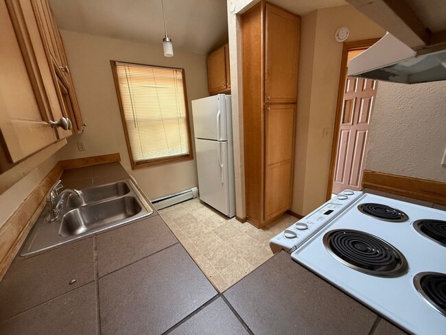 Photo - 3131 Bell Dr