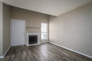 1BR, 1BA - 818SF