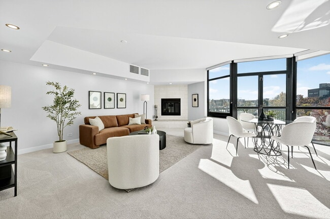 Photo - 1350 Lawrence St Unidad 2H