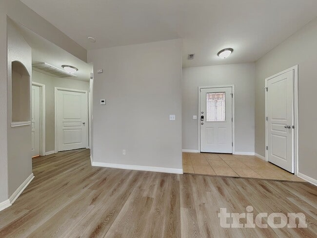 Photo - 2164 Bentwood Dr