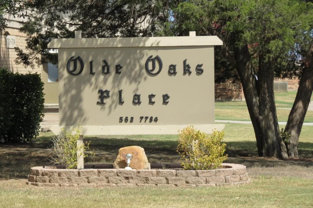 Photo - 722 Oak Hill Dr