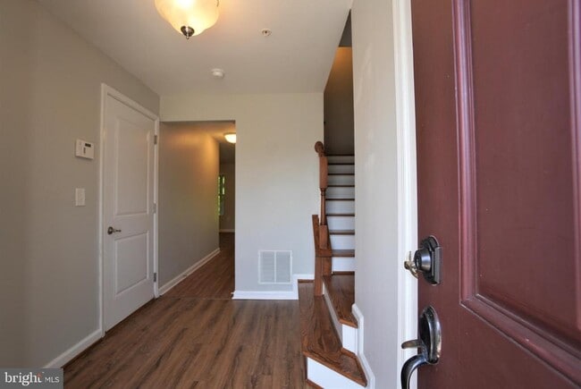 Photo - 900 Susan Cir