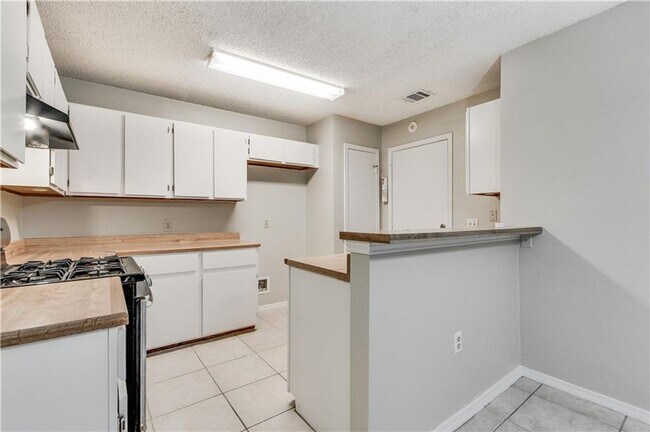 Photo - Cozy Single-Story 3 Bed, 2 Bath Home Near South Congress