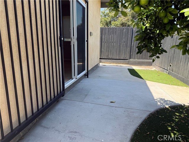 Photo - 20324 Oxnard St