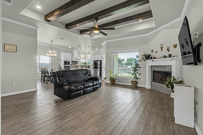 Photo - 6102 Messina Dr