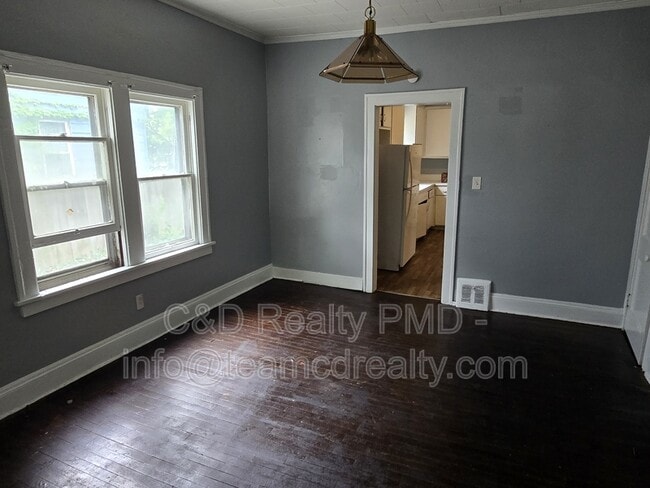 Photo - 378 E 156th St