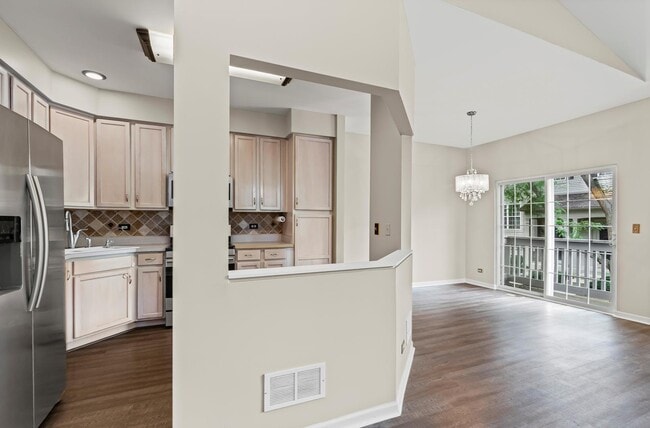 Photo - 1047 Chadwick Dr