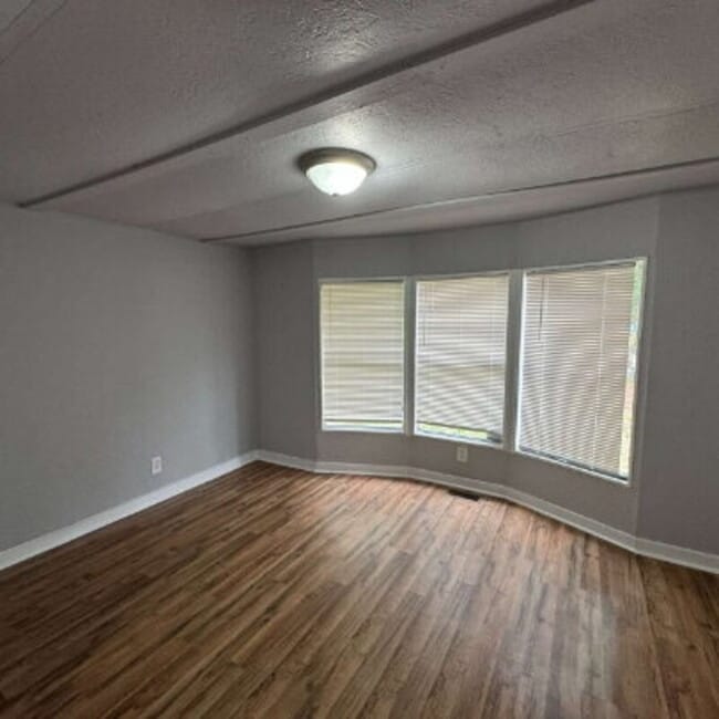 Photo - 298 Wares Cross Rd