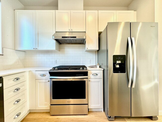 Photo - 18322 1st Ave NE