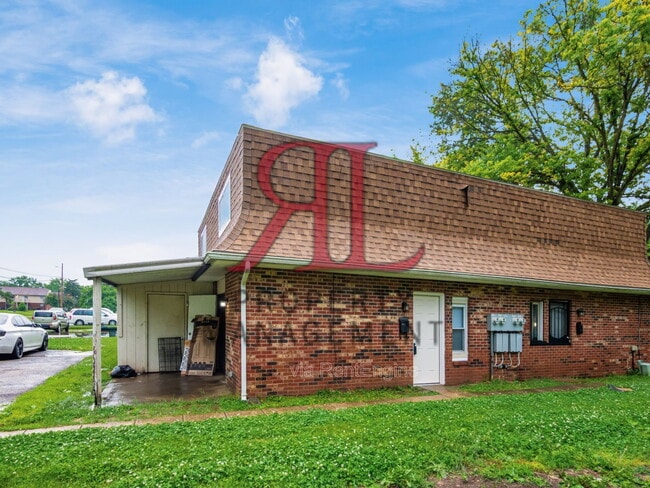 4921 Myers Rd