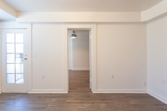 Photo - UC Berkeley Duplex Unit 2311 Lower
