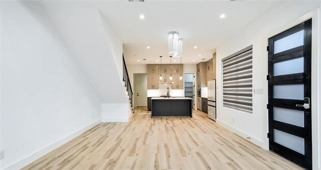 Photo - 2316 Arroyo Ave