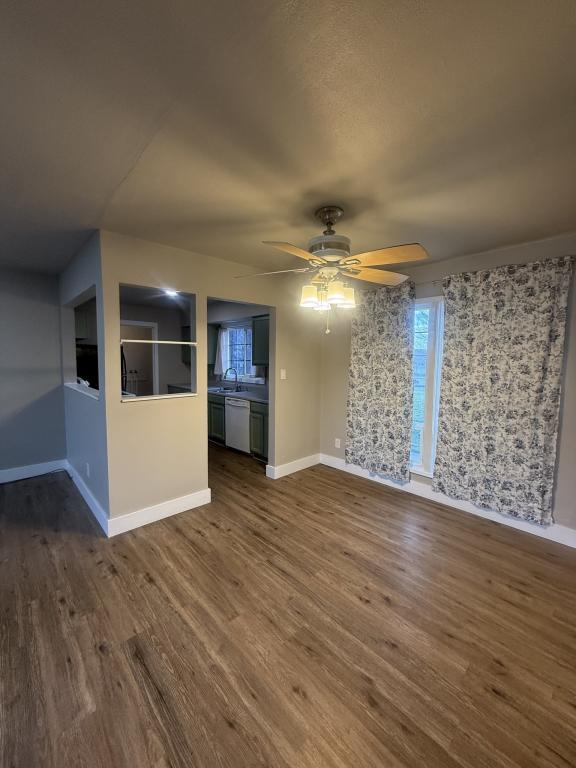 Photo - 1934 Crest St