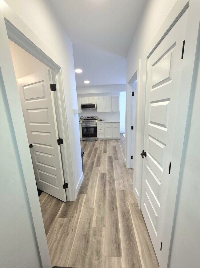 Photo - 2-Bedroom- 1 Bath Apartment for Rent Unit 12