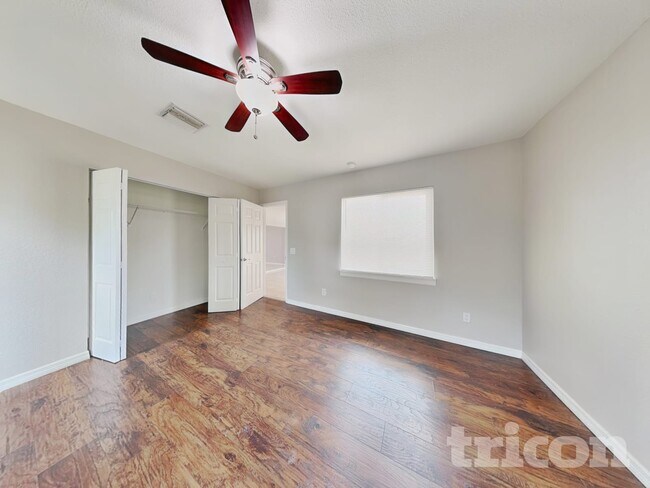 320 Rigel Rd