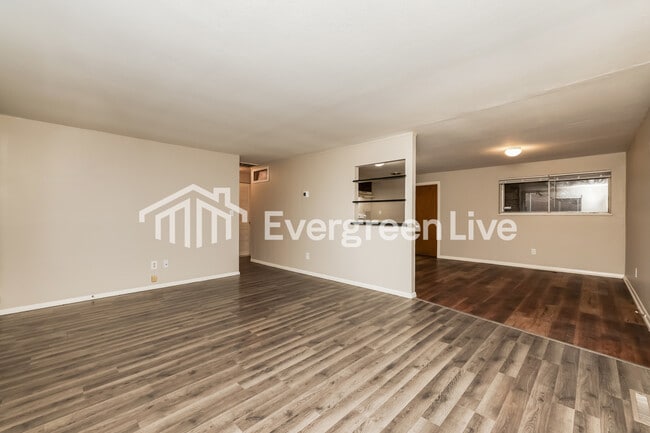 Photo - 2521 Rover Ct