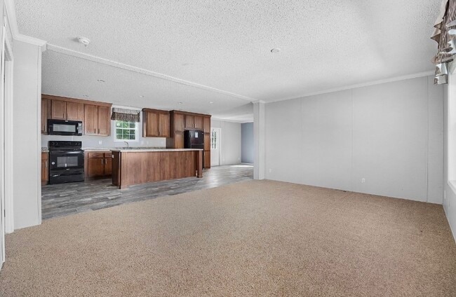 8376 Huntington Ct