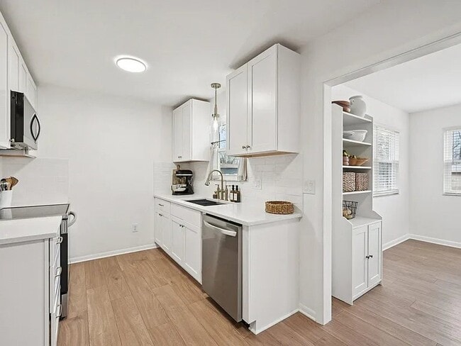 Photo - 2108 Willow Run Rd