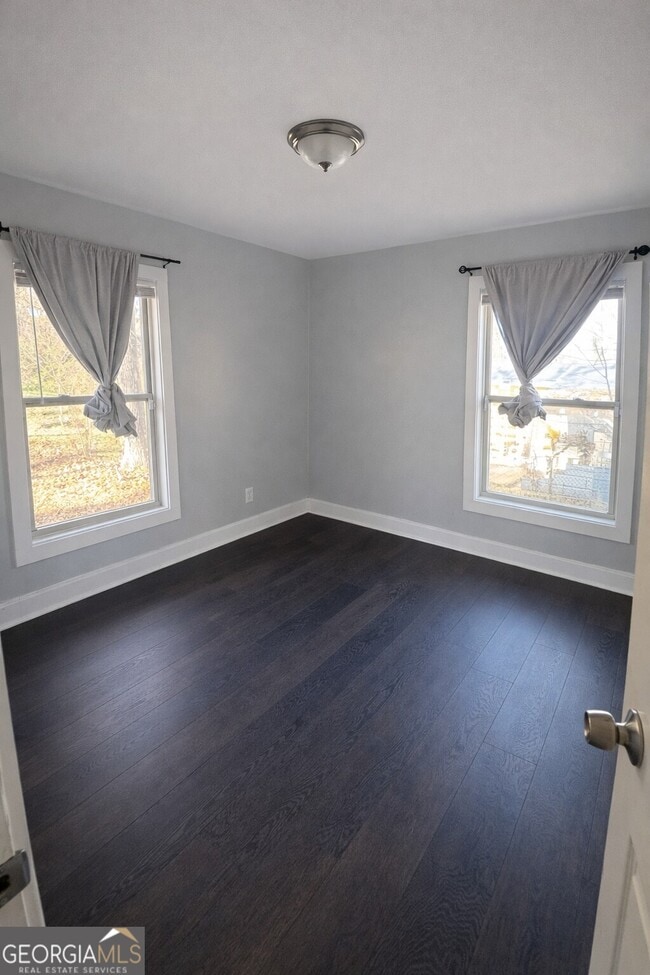 Photo - 5205 Heather Ln