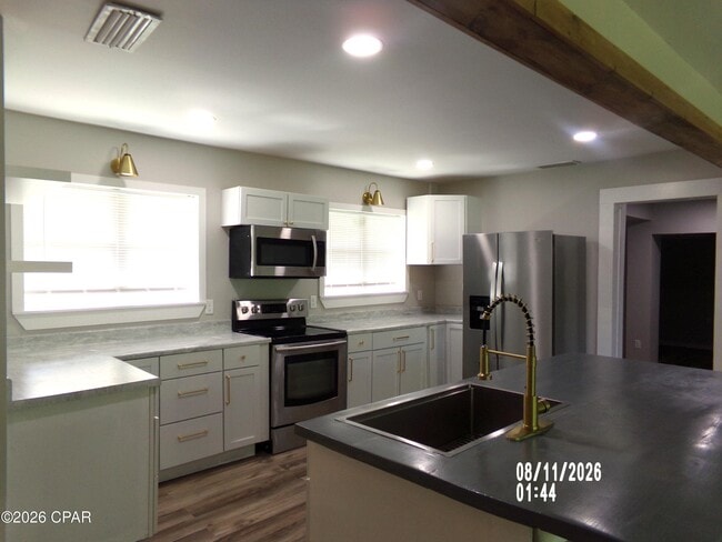 Photo - 6530 Dahlia Dr