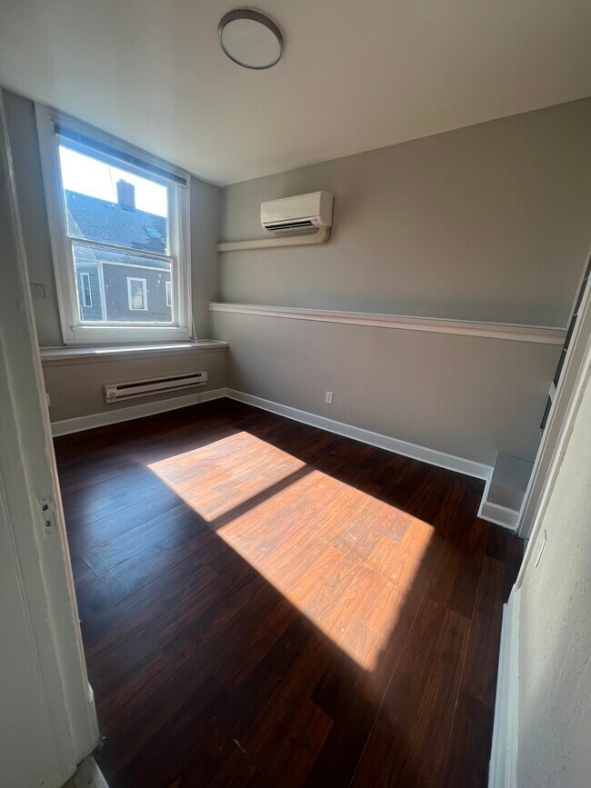 Photo - 1717 N Talbott St Unidad 9