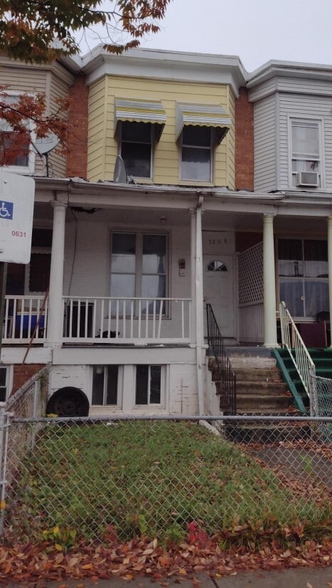 Building Photo - 3208 W Belvedere Ave Rental