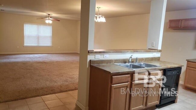 Photo - 3823 Chesterfield Ln