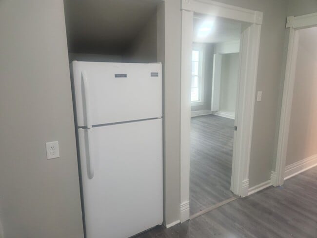 Photo - 2820 S 3rd St Unidad A