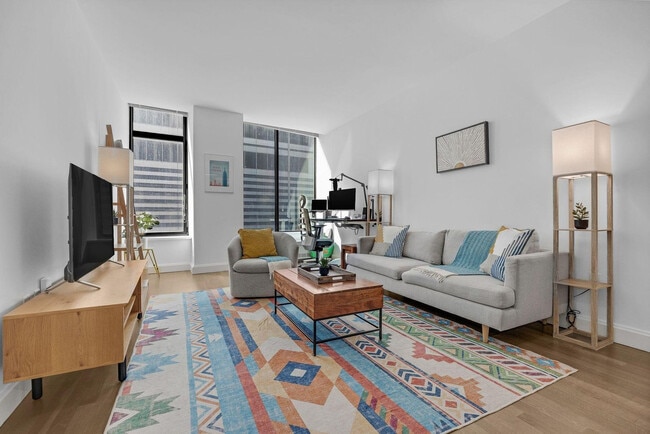 Building Photo - 10 Hanover Square Rental