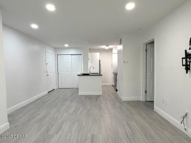 Photo - 1401 S Palmetto Ave Unit 203