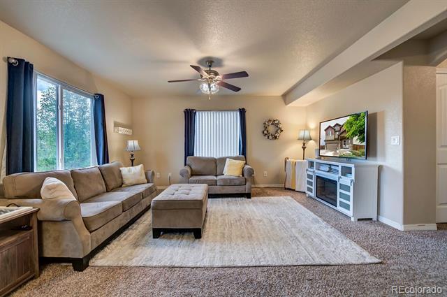 Photo - 8013 Pinfeather Dr