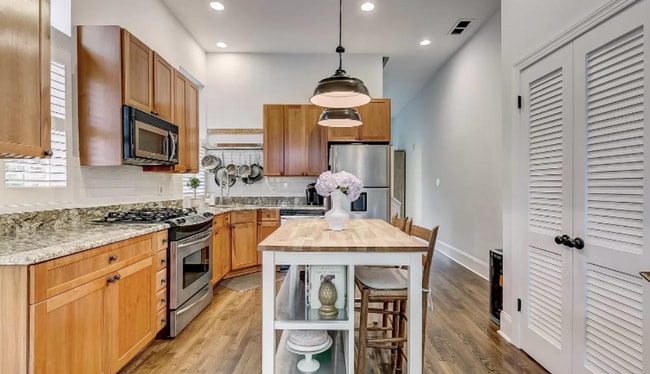 Photo - Charming 2 Bedroom/1.5 Bathroom Townhome with Detached Garage in Federal Hill, Baltimore, MD!