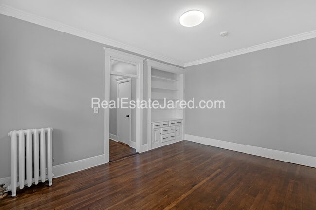 28 Glenville Ave Unidad 2