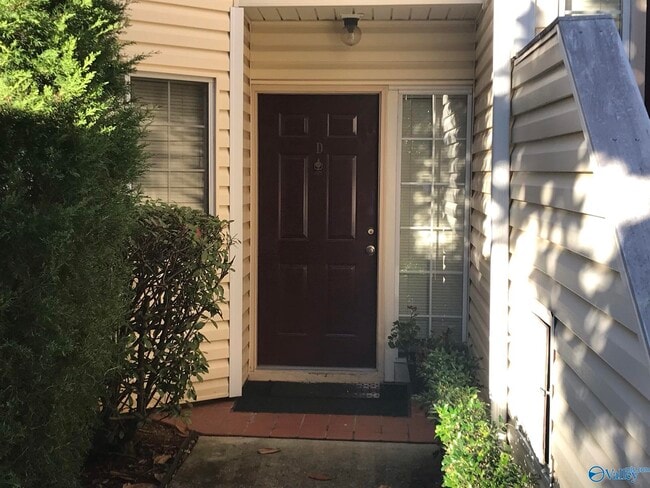 Building Photo - 1155 Old Monrovia Rd NW Unit 9_D