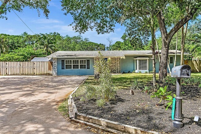 Photo - 2191 SW 27th Ln