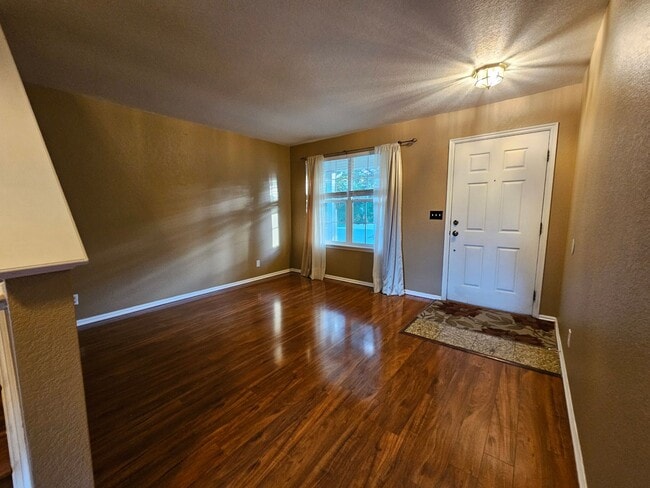 Photo - Fabulous 4 Bed Home Near Buckley Space For...