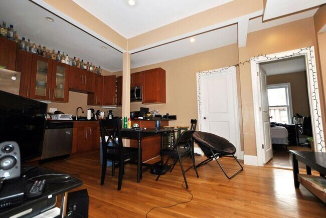 Photo - 16 St Lukes Rd