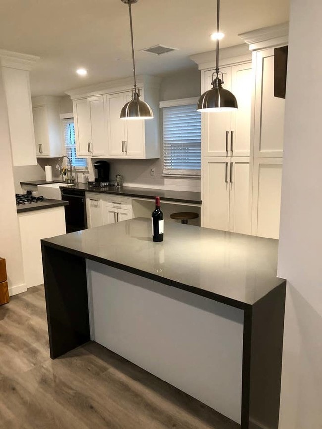 Kitchen - 4459 Centinela S Ave Unit 4459