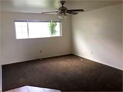 Photo - 265 E Center St