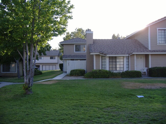 Building Photo - 713 Corvette Dr