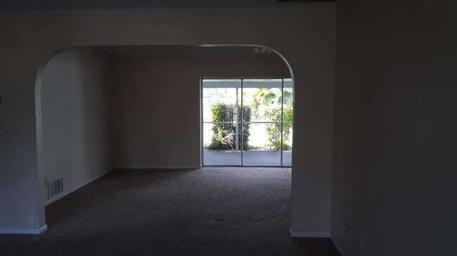 Photo - 3832 SE 7th Ave