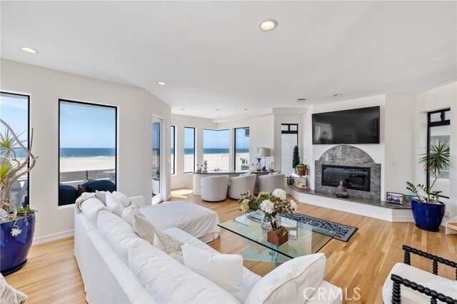 536 The Strand