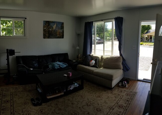209 Jeffrey Dr