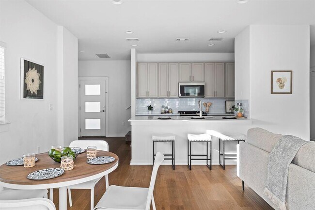 Photo - 6800 Menchaca Rd Unit 22