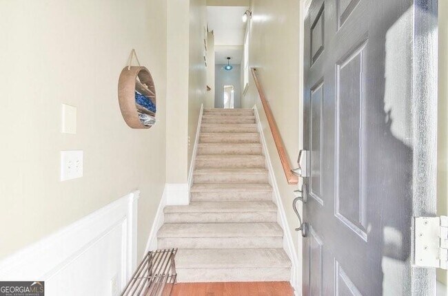 Photo - 6174 Indian Wood Cir