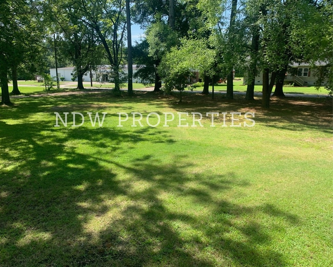 Photo - 185 S White St