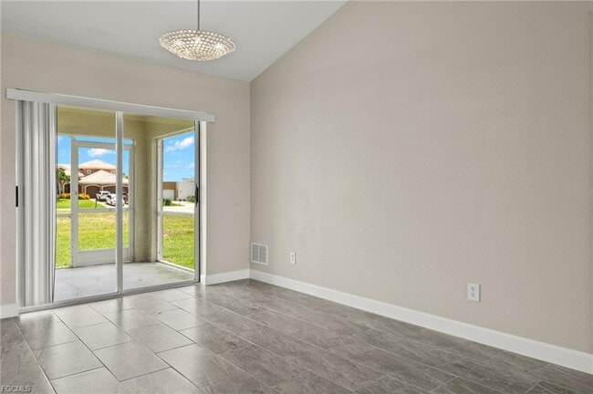 Photo - 3919 SW 14th Pl